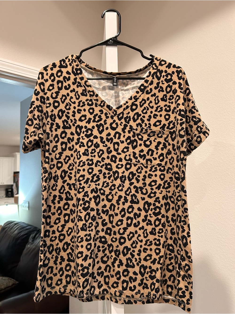 Leopard Print V-Neck Tee - Tan and Black